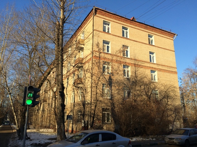 Квартира в жилом доме (г. Москва, ул. Перовская, д. 9)